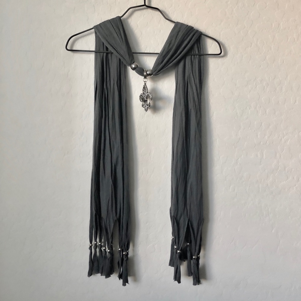 5 FOR $25!! Gray Scarf